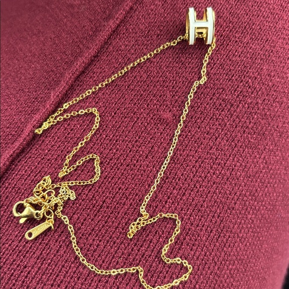 Vintage fashion Luxe Dainty cream  gold Tone  necklace New - Picture 2 of 11